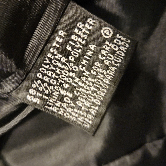 Kasper Magenta Bow Suit Jacket - Picture 15 of 16